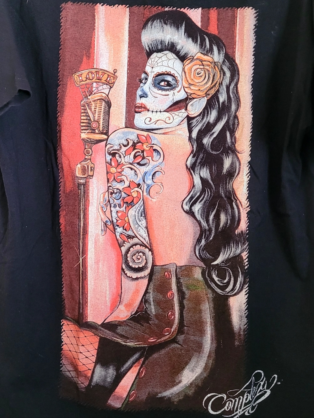 Complex Pin-Up Girl Shirt - Picture 2 of 5